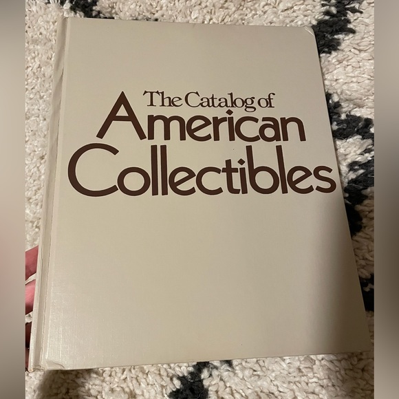 Catalogue of collectibles. - Picture 1 of 15